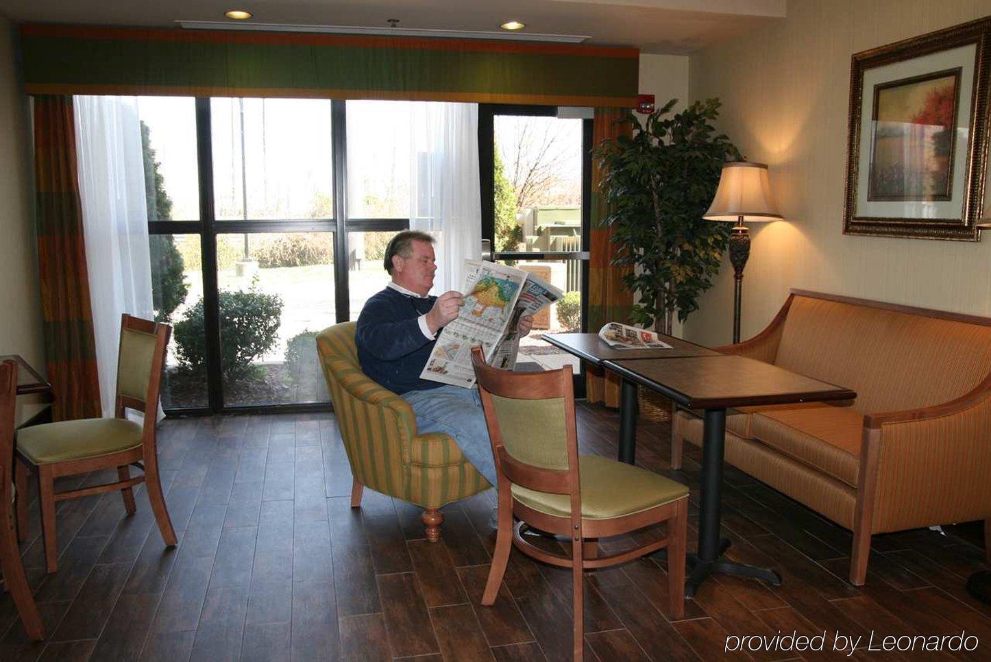 Holiday Inn Express - New Albany Beltér fotó